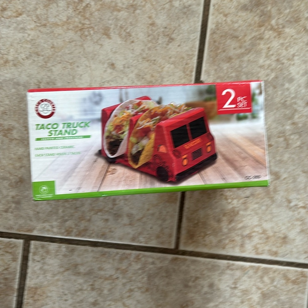 NWT Chef’s Counter Taco Truck Stand Ceramic 2 Piece Holder Set